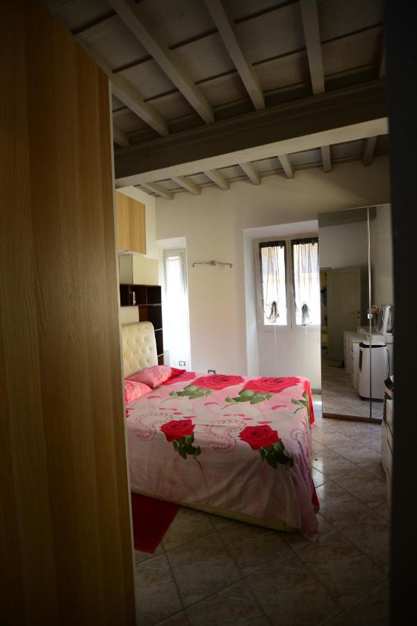 פירנצה Vicky Apartment מראה חיצוני תמונה
