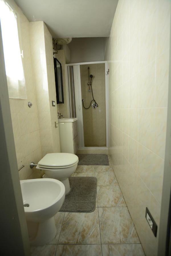 פירנצה Vicky Apartment מראה חיצוני תמונה